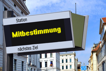 Fototapeta premium Strassenschild 27 - Mitbestimmung