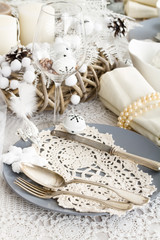 Christmas Table Setting with traditional Holiday Decorations - 73200844