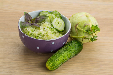 Kohlrabi salad