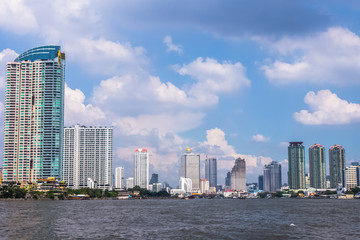 Fototapeta na wymiar Cityscape of Bangkok, capital of Thailand