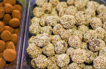 Balls of chocolate with pistachio