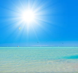 Sunshine Scene White Sand
