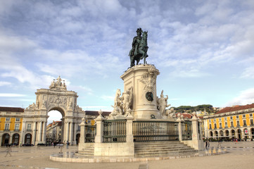 Fototapeta na wymiar Statue of King John I- Lisbon