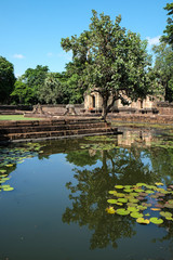 Fototapeta na wymiar Khmer Ruine in Thailand