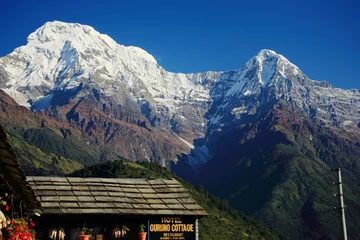 Fototapete Rund Gurung Cottage Hotel und Annapurna Süd. Ghandruk-Nepal. 0642 © rweisswald