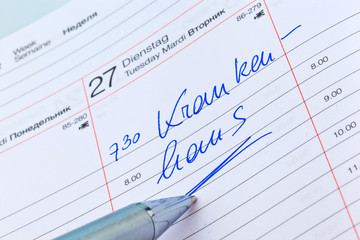 Eintrag im Kalender: Krankenhaus