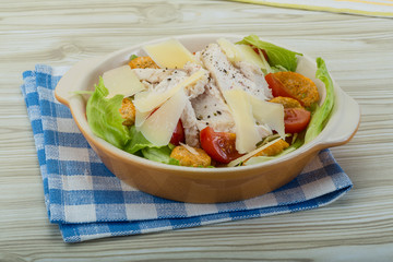 Caesar salad with chicken