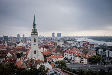 Fototapeta na wymiar Bratislava - City View