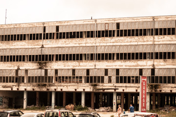 Leer stehendes B&uuml;rogeb&auml;ude