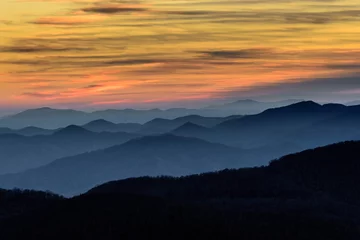 Fototapeten Schichten der Blue Ridge Mountains © skiserge1