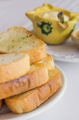 White bread toast with aioli tapas