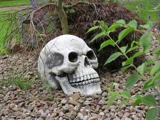 Gruselige Gartendeko