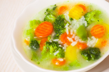 Fresh vegetable soup with rice