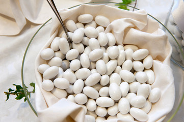 White wedding confetti