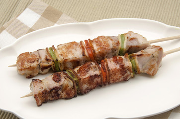 Brochetas de carne