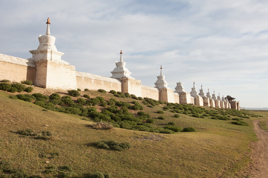 Buddhist monastery Erdene Zu