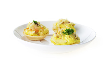 tartlet with cream