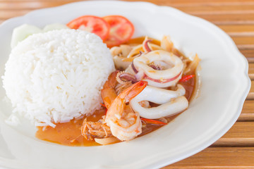 squid and prawns fried with chilies , Thai food