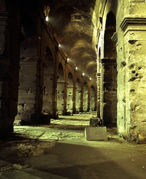 Colosseum arches, Rome © Arenaq Photo UK