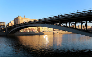 Obraz na płótnie Canvas metro bridge