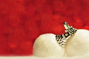 White pair of baubles