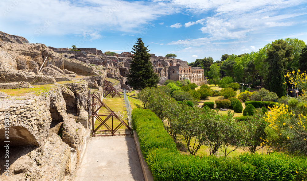 Wall mural Scenic panorama of ancient Roman ruins in Pompeii, Italy