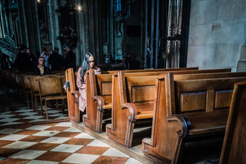 praying woman