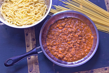 Spaghetti bolognese sauce in pan