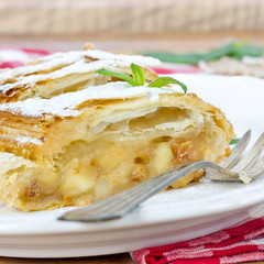 Apfelstrudel