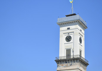 Fototapeta na wymiar old clock at tower town council