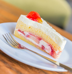 Strawberry cream cakes