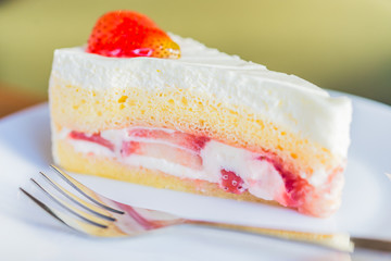 Strawberry cream cakes
