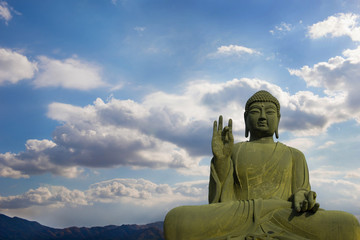 Buddha statue © tawatchai1990