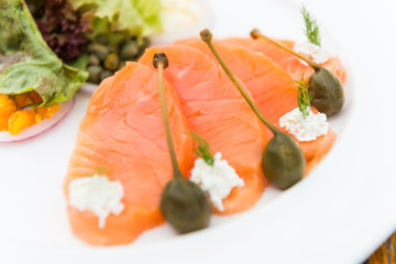 Smoked salmon salad