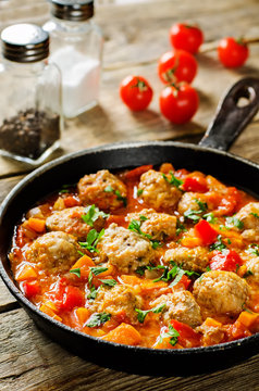 meatballs baked with vegetables