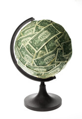 Bola del mund con dólares