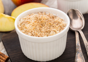 Apple crumble dessert