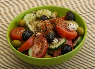 Famous greek salad