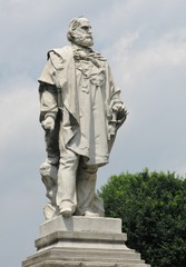 Fototapeta na wymiar Statue of Andrea Palladio in Vicenza in Italy