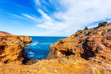 Fototapeta na wymiar seascape,landscape and skyline ofthe great ocean road,australia