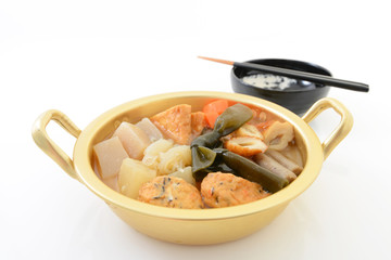 日本伝統料理のおでん