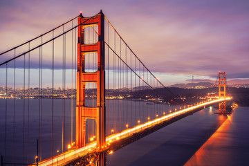The Golden Gate Bridge by night - obrazy, fototapety, plakaty
