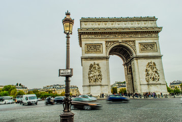 Arc de Triomphe from Avenue des Champs-Elysees - 73421692
