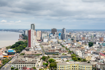 Obraz premium Panoramic view of Guayaquil (Ecuador)