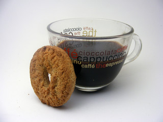 Caffè e biscotto
