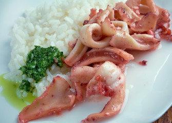Arroz con calamares
