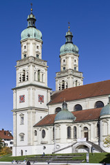 Fototapeta na wymiar Basilika St. Lorenz