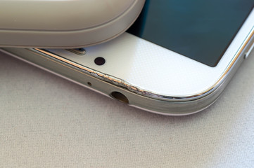 Cracked upper part of a smartphone