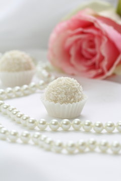 Coconut candies and pearl