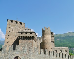 The medieval castle of Fenis in Italy © Frouwina Harmanna va